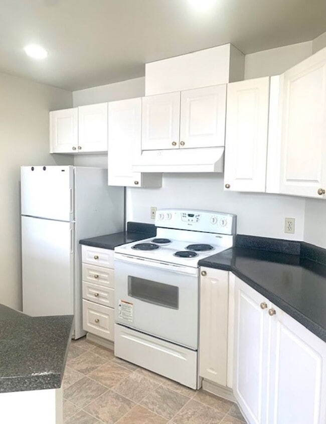 Photo - Bellevue Heights Apartments