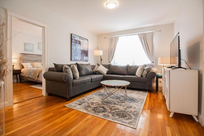 Photo - 2 bedroom in Brookline MA 02446 Unit 4