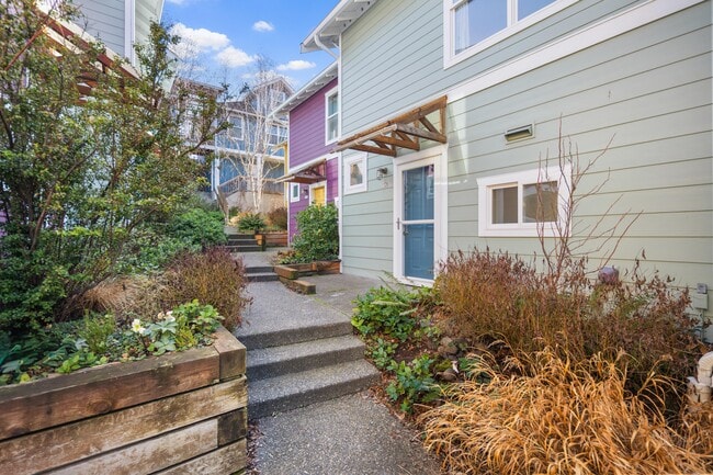 Photo - 112 22nd Ave