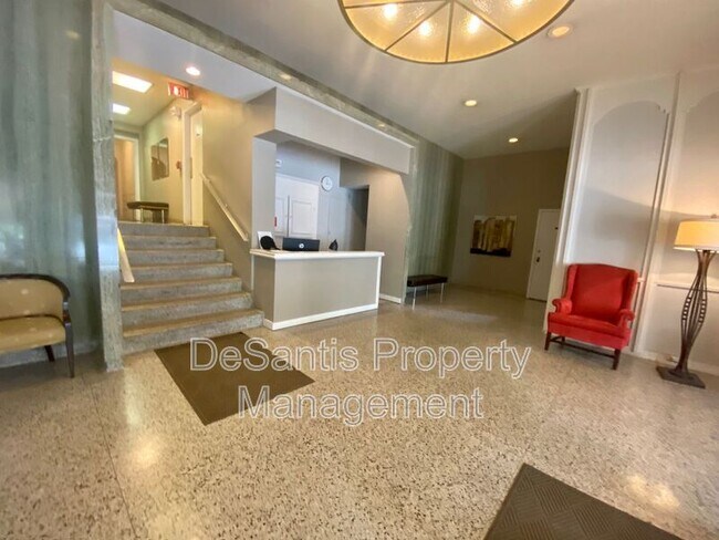 Photo - 144 North Dithridge Street Unit #606