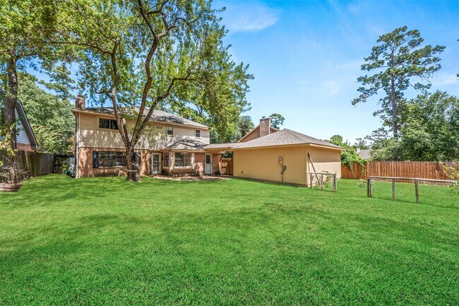 8407 Barmby Ct