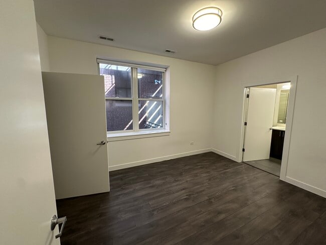 Photo - 1509 N Western