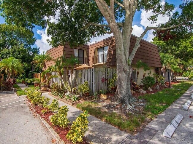 Photo - 1166 6th Ave Unit B8