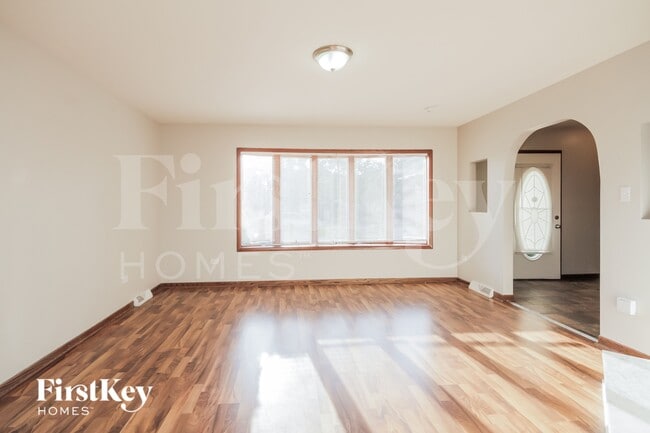 Photo - 18519 Carriage Ln
