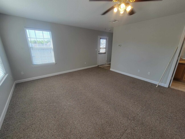 Photo - 4247 Raleigh Way