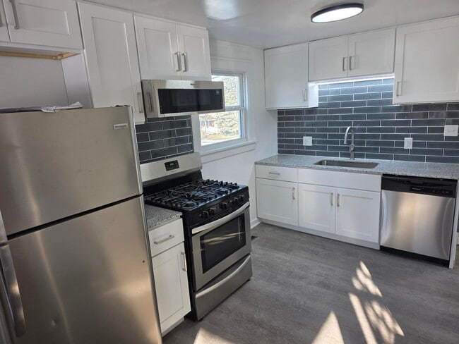 Photo - 35 Buffalo St