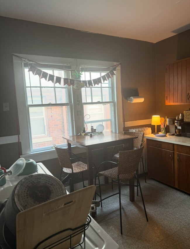 Photo - 3047 N Farwell Ave Apartments Unit Lower