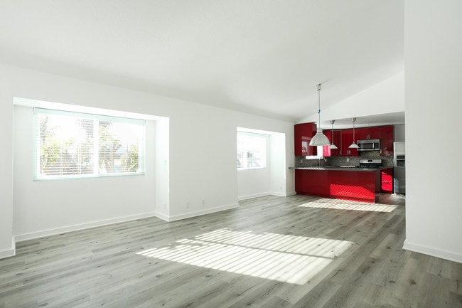 open plan living / dining / kitchen - 405 Brooks Ave Unit N/A