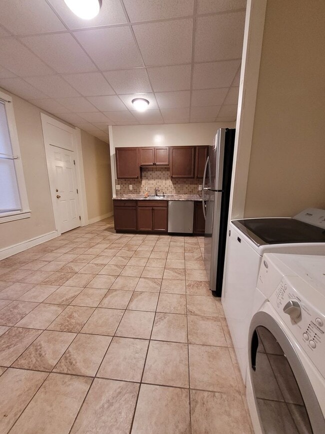 Photo - 339 W Philadelphia St Unit 2