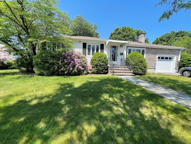 Building Photo - 136 Truman Rd Rental
