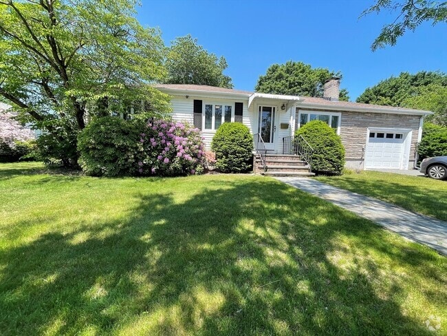 Building Photo - 136 Truman Rd Rental