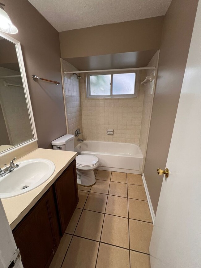 Photo - 8439 Everest Dr