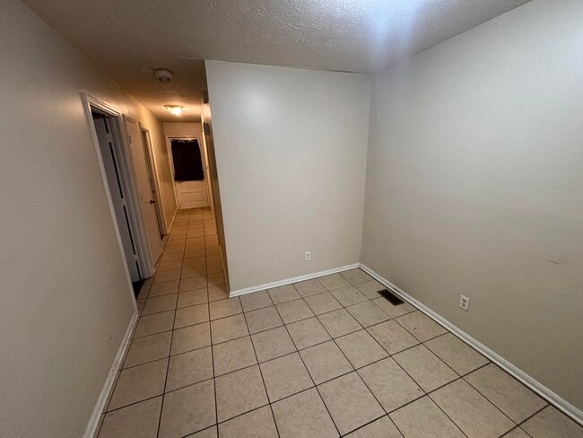 Photo - 1816 Chatsworth Dr