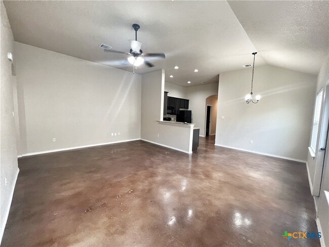 Photo - 2611 Pahmeyer Rd