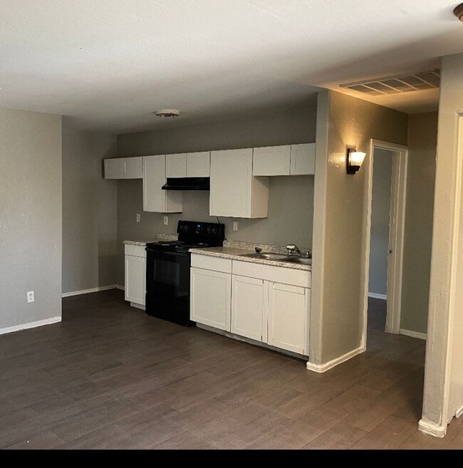 Photo - 1429 S 15th Ave