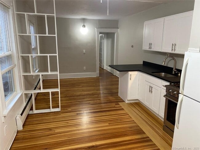 Photo - 34 Center St Unit 4