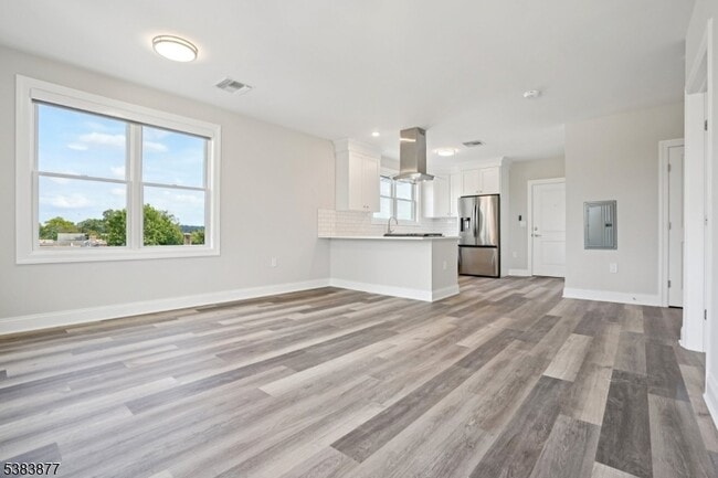 Photo - 246 Main St Unit 306