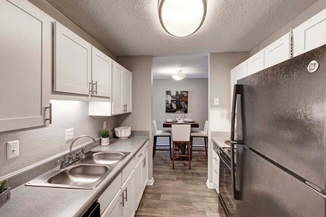 Harlowe Apartments