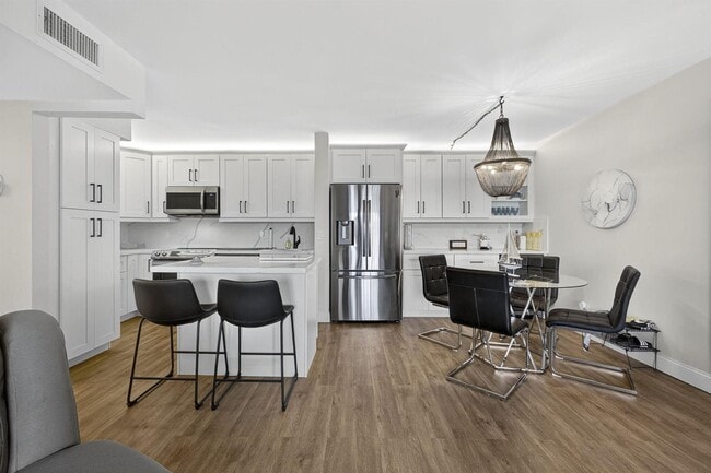 Photo - 1110 Green Pine Blvd Unit G1