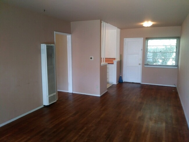 Photo - 12138 Mitchell Ave Unit 12138