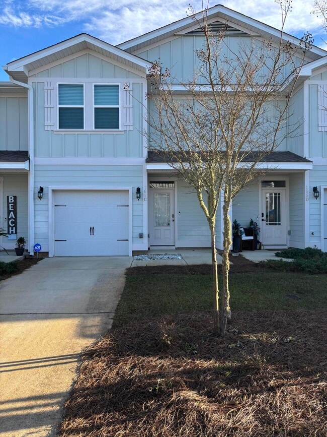 Photo - 166 Crossing Ln