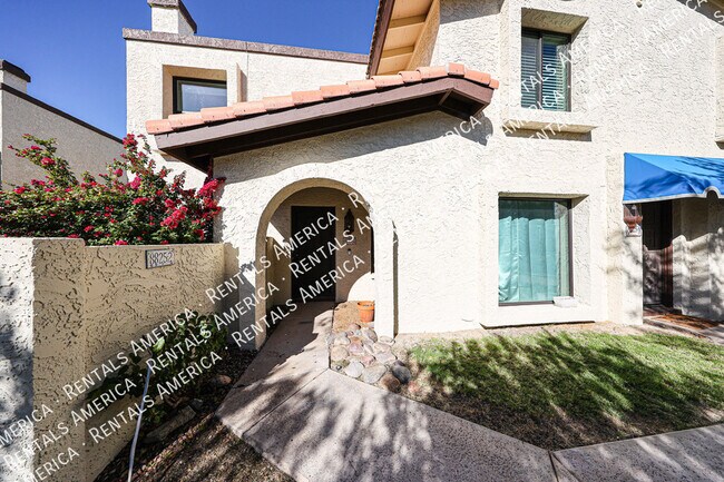 Photo - 8825 S 48th St