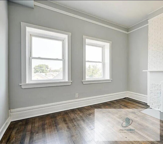 Photo - 2926 S Wallace St Unit 2F