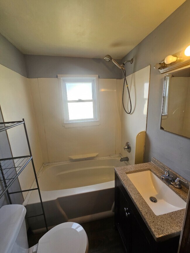 Photo - Adorable 2 Bedroom Home In McDonald PA - Fort Cherry School District