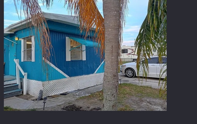 Building Photo - 6519 Sandra Dr