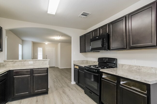 Photo - 131 Cooper Creek Ln