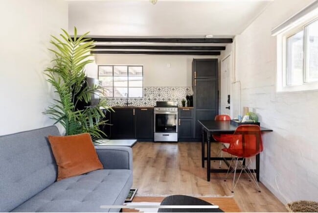 Photo - 1802 E Cypress St