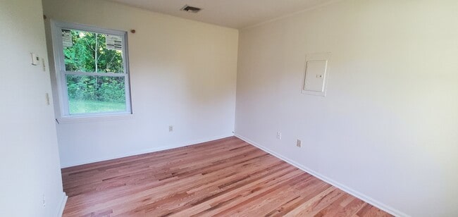 16 Reigler Rd