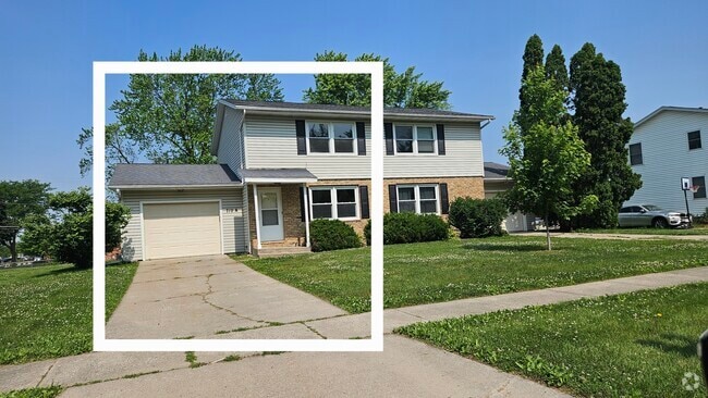 Building Photo - 710 19th Ave Rental