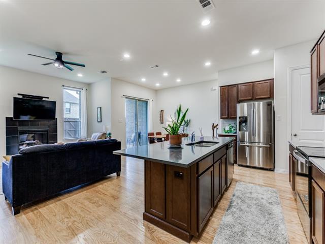 Photo - 8254 Primrose Wy
