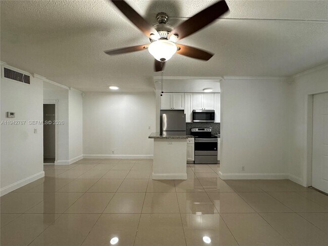 Photo - 1400 NE 56th St Unit 209