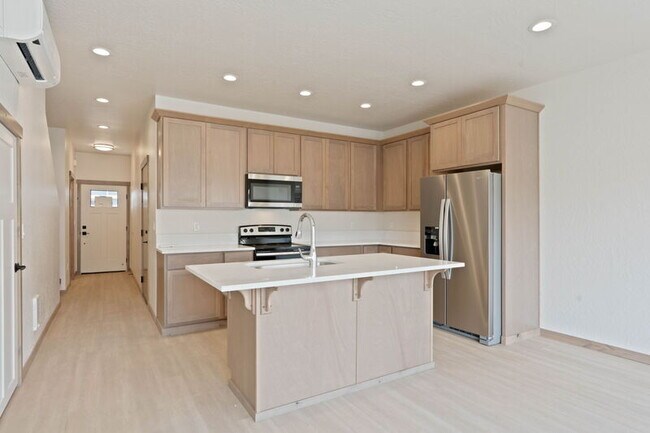 Photo - 3572 Blaze Lp