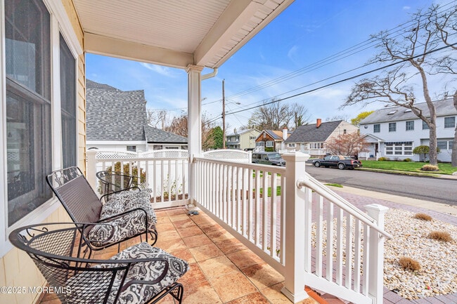 Photo - 407 Euclid Ave
