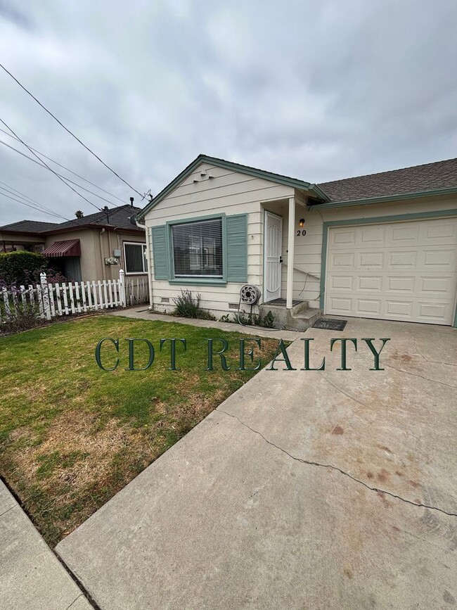 Building Photo - 20 Anne Street Unit 20 Anne Street