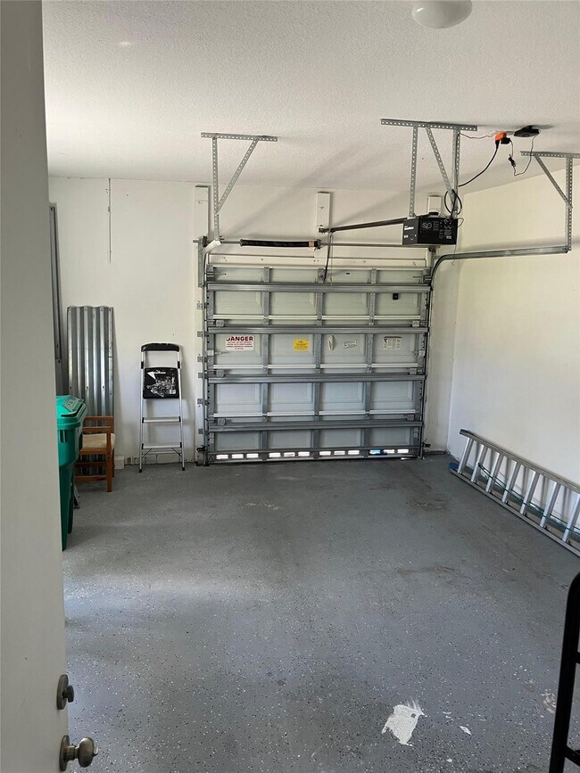 Photo - 3563 NW 13th St