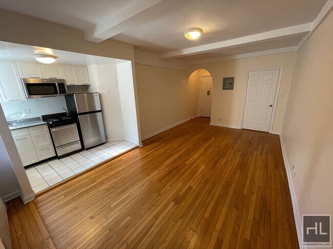 Building Photo - AMSTERDAM AVENUE Rental