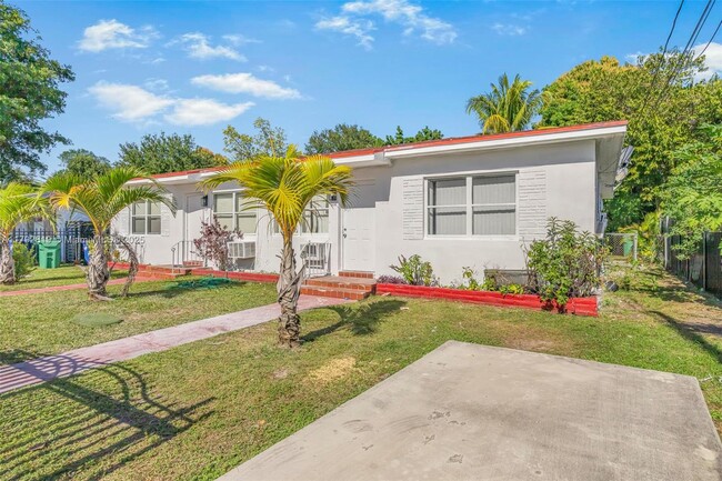 Photo - 1315 NE 146th St Apartment Unit 1315