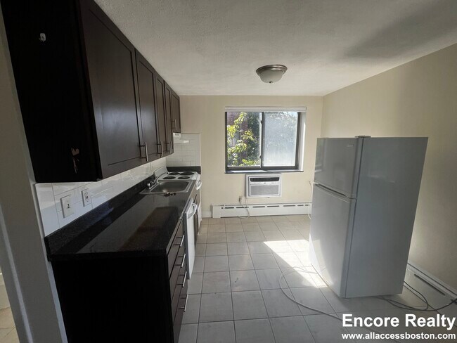 Photo - 15 Chester St Unit 38