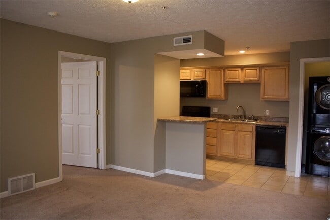 Photo - 2411 Collis Avenue
