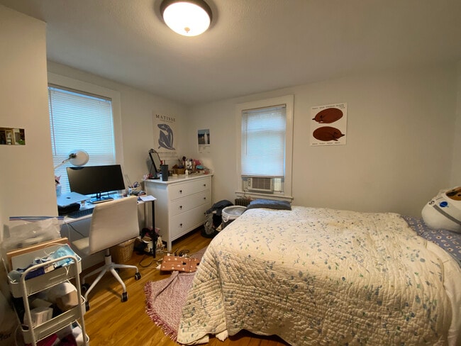 136 Burget Ave