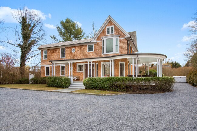 Photo - 2623 Montauk Hwy House