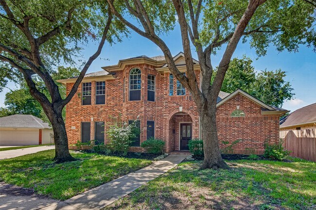 6514 Canyon Pointe Ln
