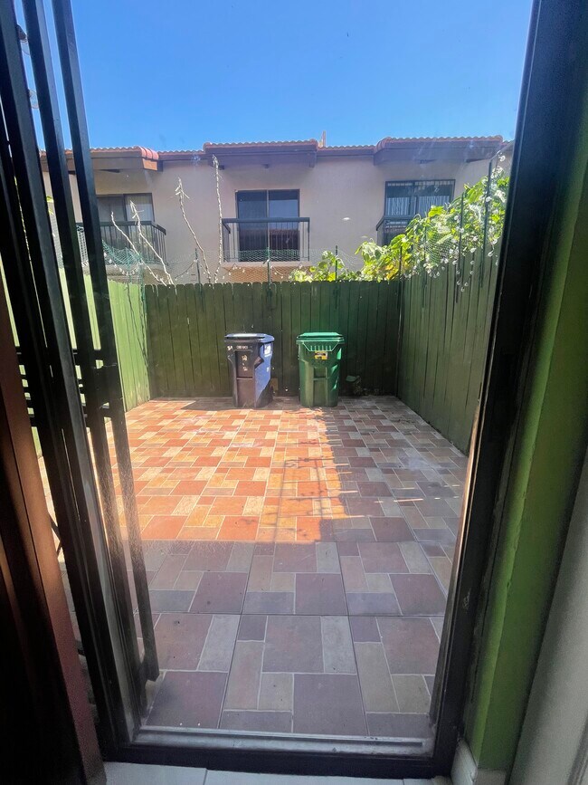 Photo - 1811 SW 107th Ave