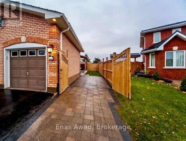 Photo - 113 Metcalfe Dr