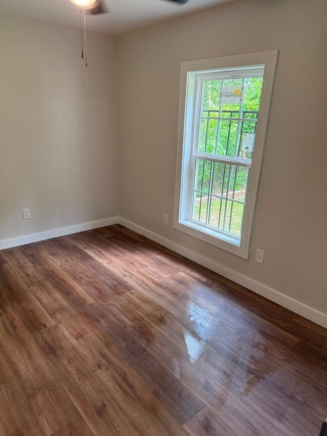 Photo - Charming 2 bedroom 1 bath home