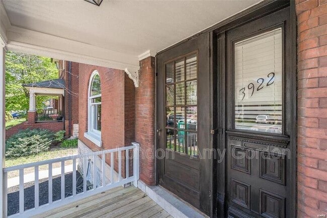 Photo - 3922 Castleman Ave